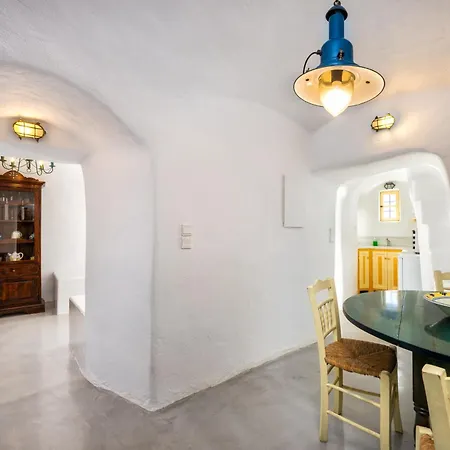 Danai House *